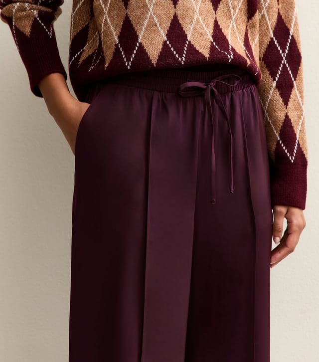 New Look Women's Burgundy Satin Drawstring Waist Wide Leg Trousers New Look - 2