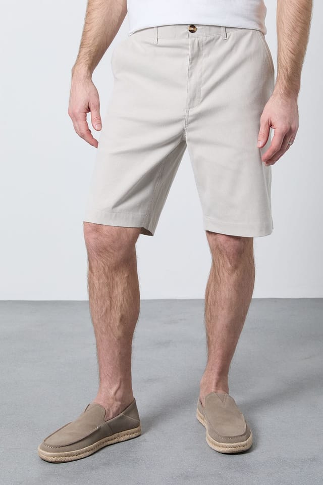 Maine Maine Men's Beige Pinstripe Chino Shorts - 2