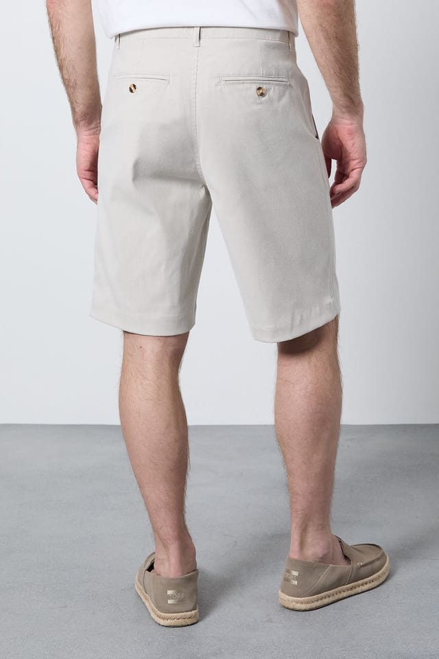 Maine Maine Men's Beige Pinstripe Chino Shorts - 3