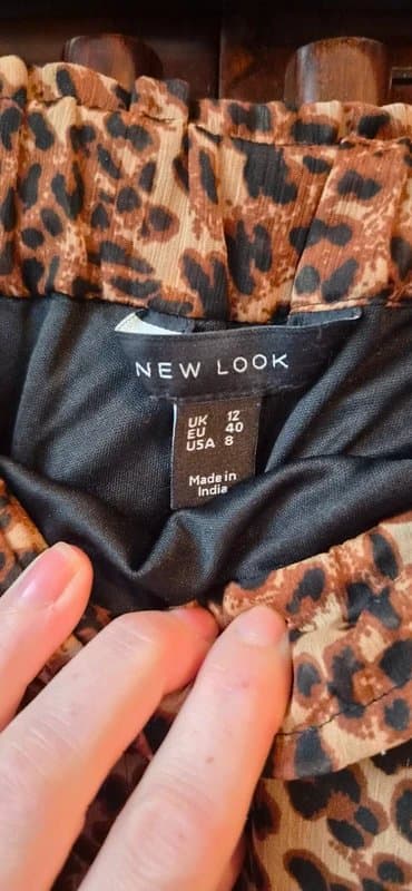 New Look New Look Leopard print skirt 12