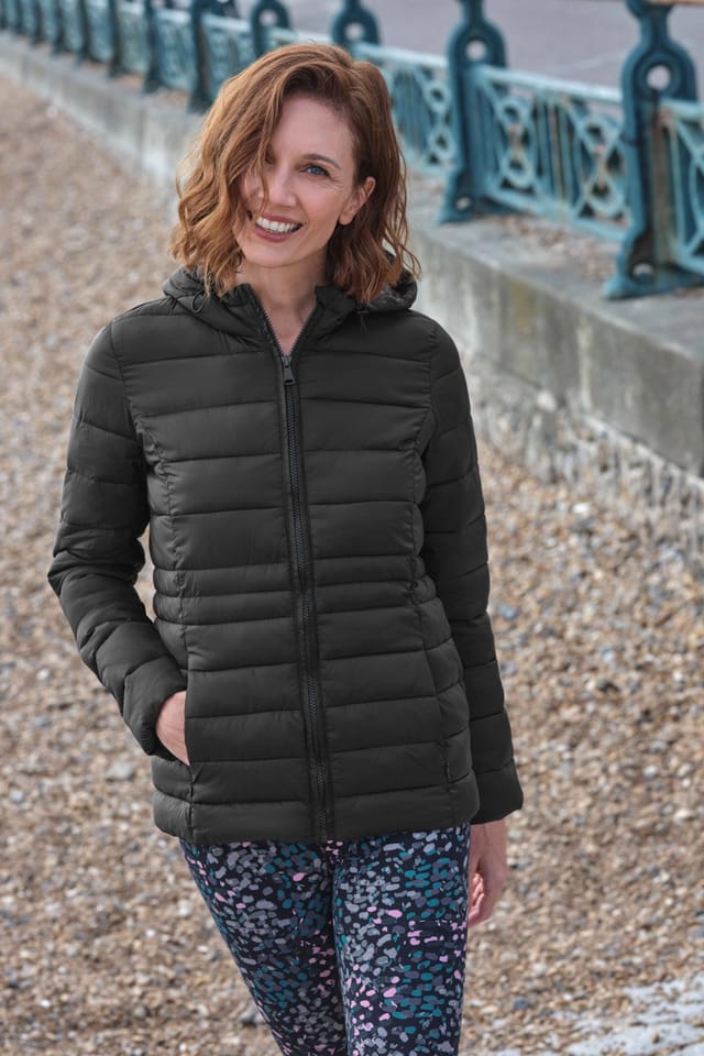 WoolOvers WoolOvers Women's Suffolk Hooded Puffer Jacket in Black - 2