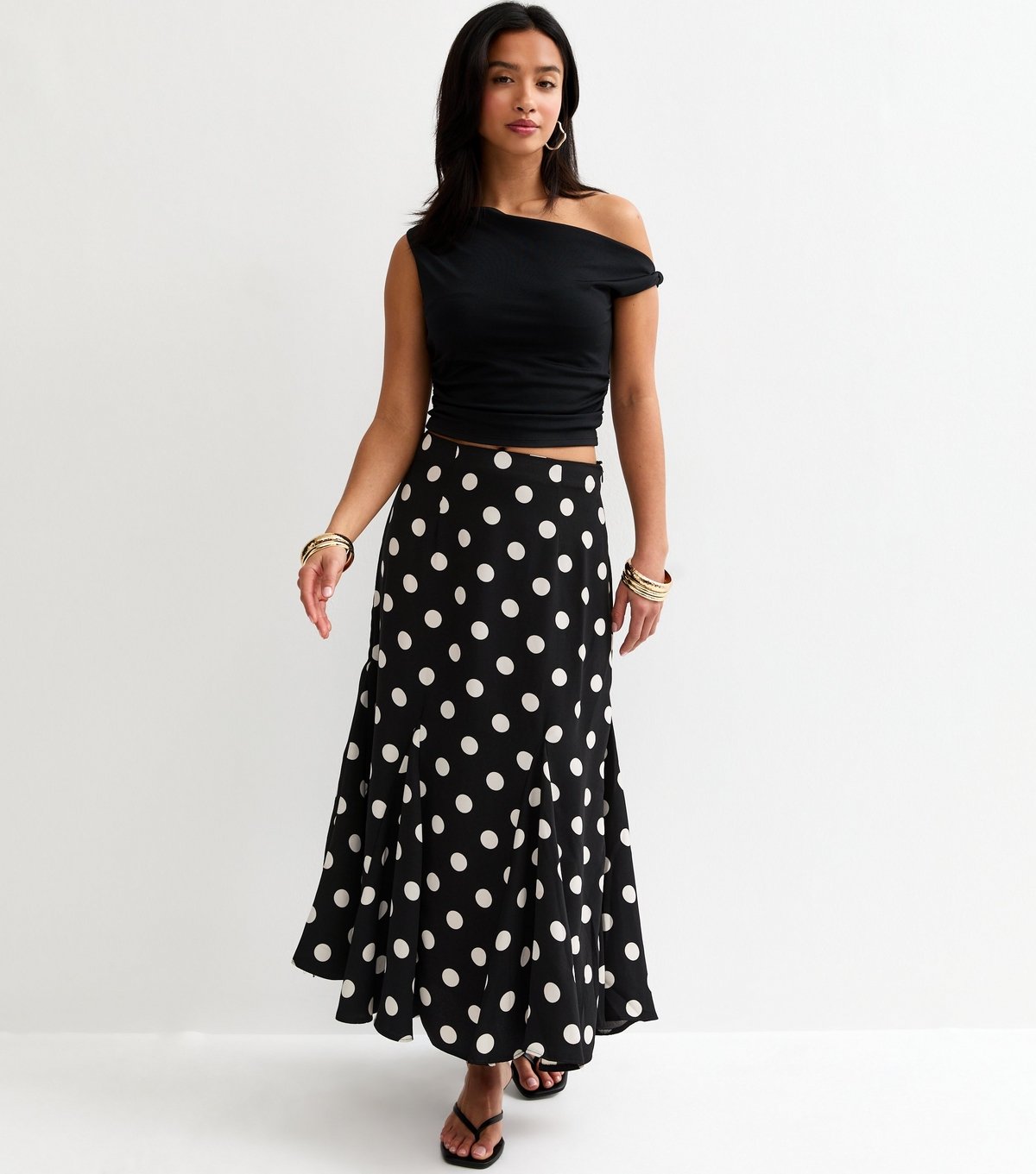 New Look Women's Petite Black Polka Dot Flared Godet Midi Skirt New Look - 3