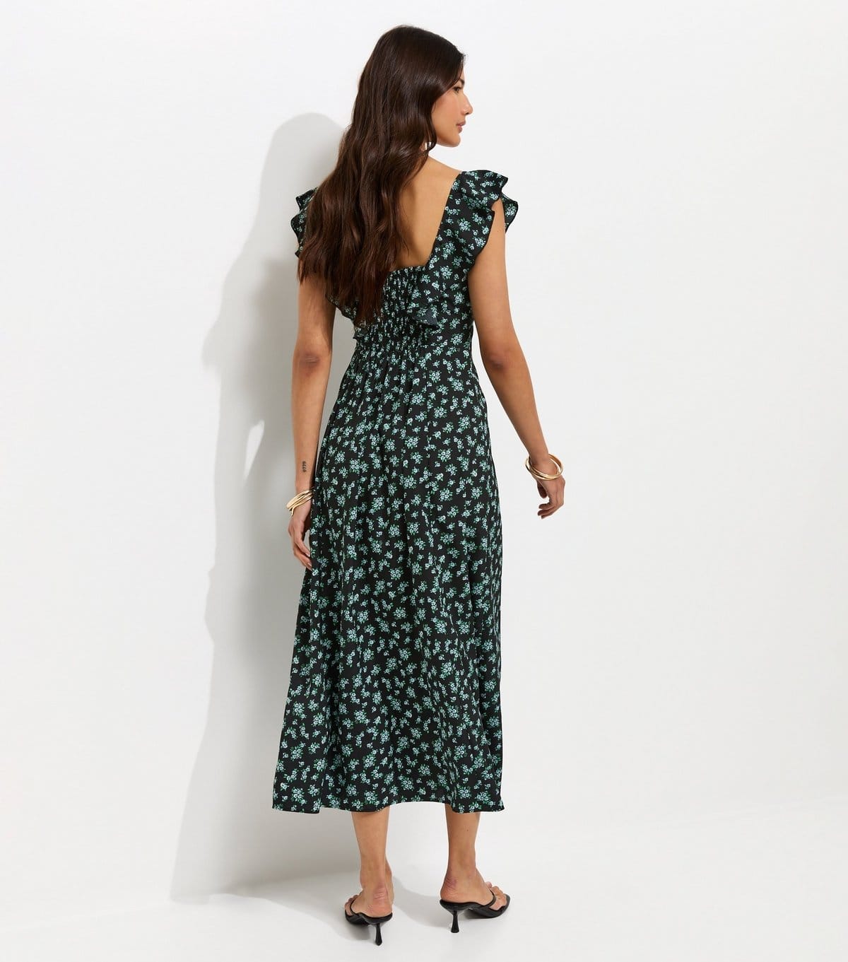 New Look Women's Black Ditsy Floral Ruffled Neck Midi Dress New Look - 4