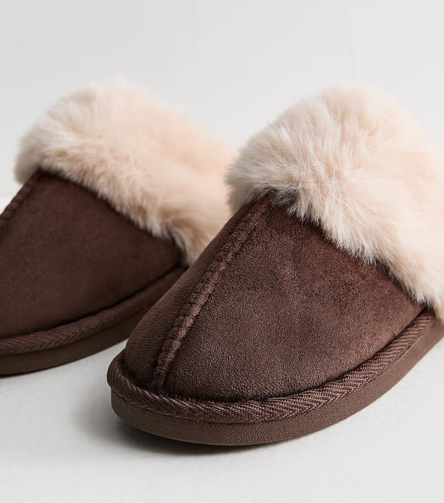 New Look Women's Tan Faux Suede and Faux Fur Backless Mule Slippers New Look - 3
