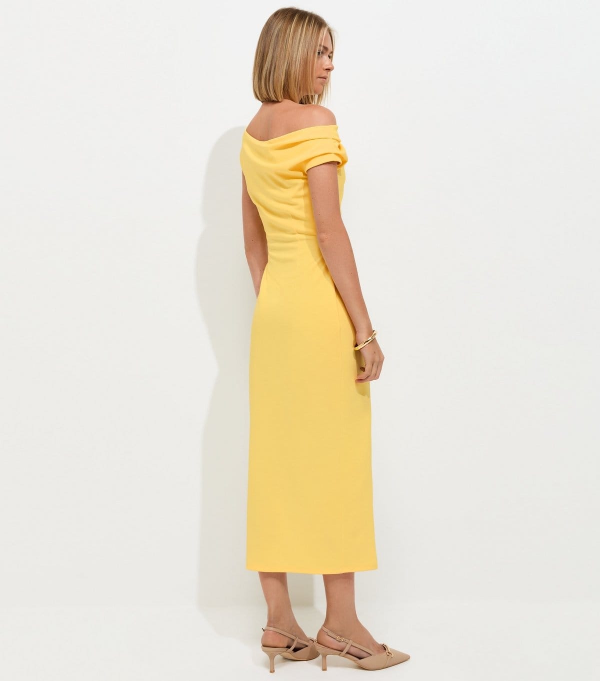 New Look Women's Light Yellow Fallen Shoulder Slit Detail Midi Dress New Look - 4