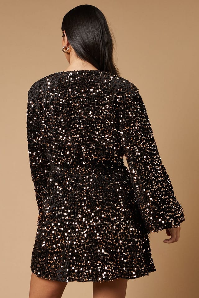 Oasis Oasis Women's Sequin Long Sleeve Button Detail Mini Dress in Gold - 3
