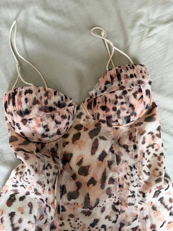 ASOS Design ASOS Design cupped panelled chiffon midi pencil dress with cut out detail in leopard print