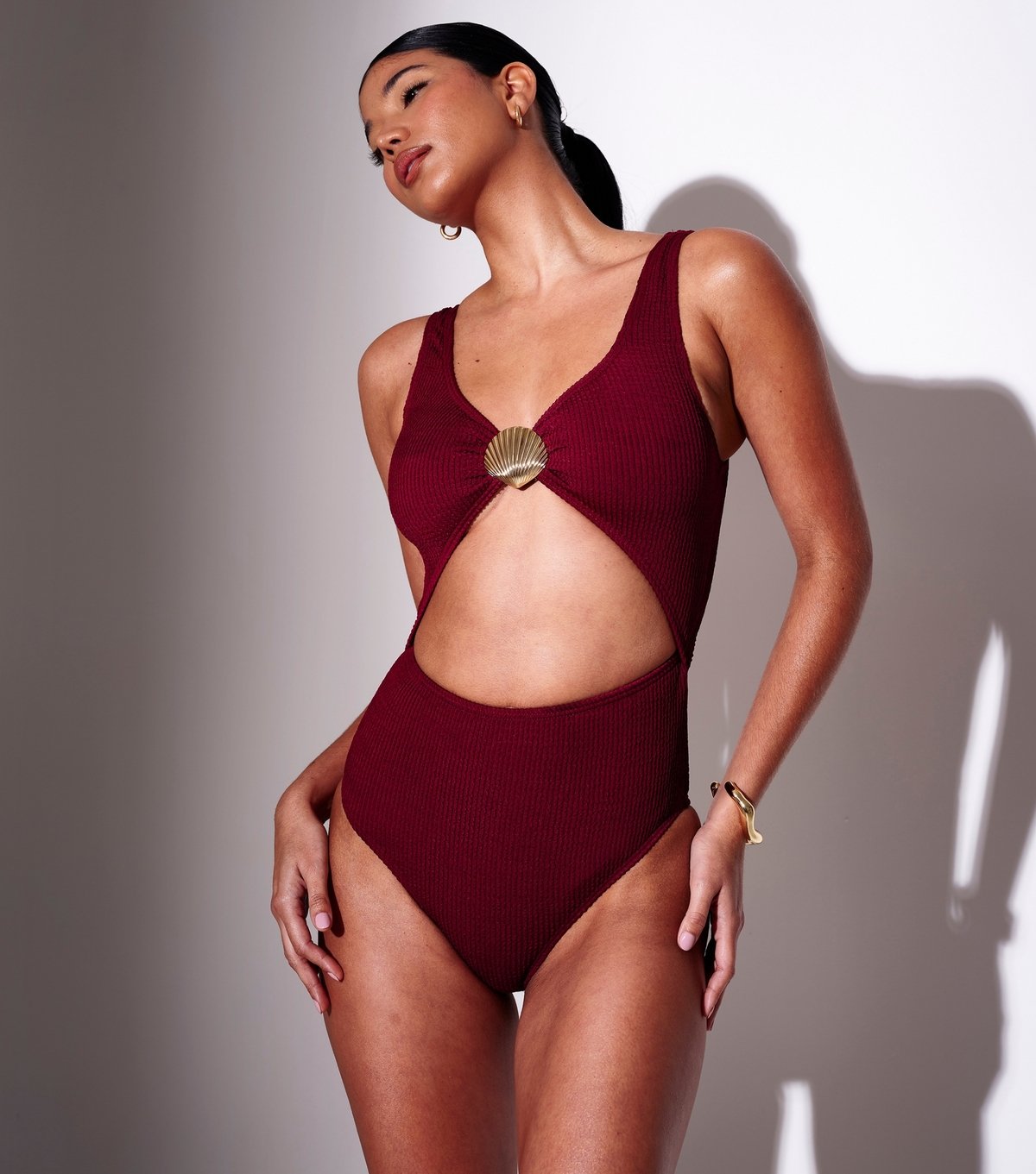 South Beach Women's Burgundy Crinkle Shell Cut Out Tummy Control Swimsuit South Beach New Look - 3