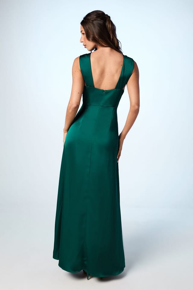 Coast Coast Women's Twisted Halterneck Satin Maxi Bridesmaid Dress in Emerald - 3
