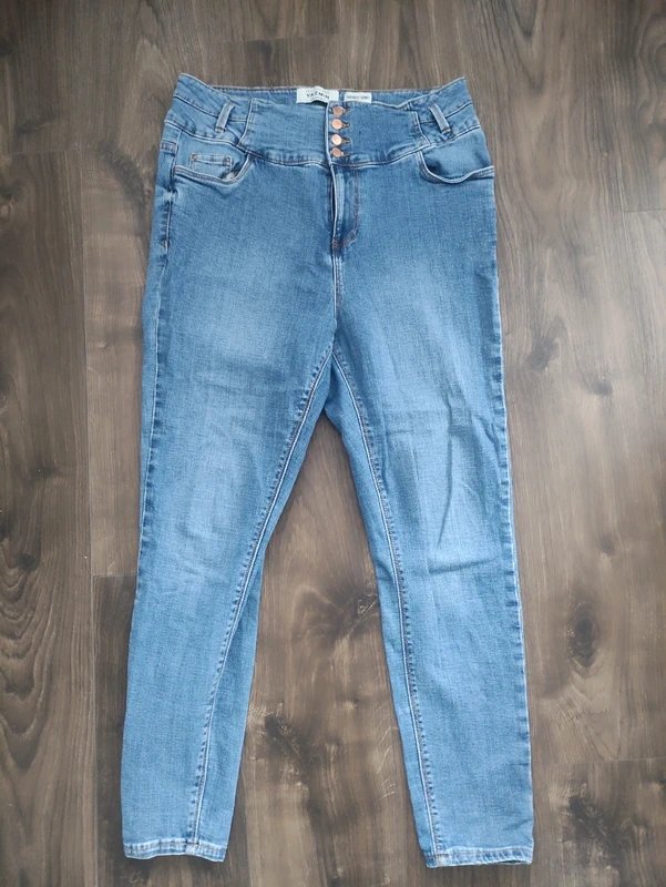 New Look New look Curves Yazmin high waisted skinny jeans Size 18 - 1