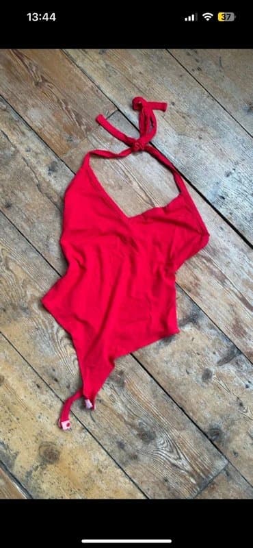 ASOS Vintage 00s asos red v neck body halter neck basics casual every day summer holiday festival