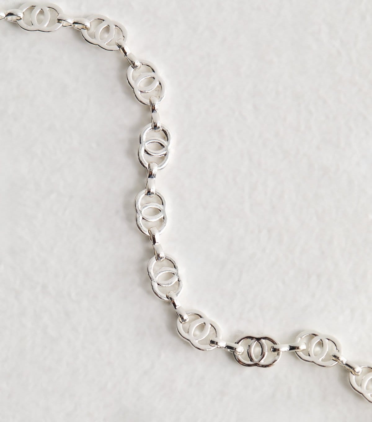 New Look Silver Tone Double Circle Link Necklace New Look - 4