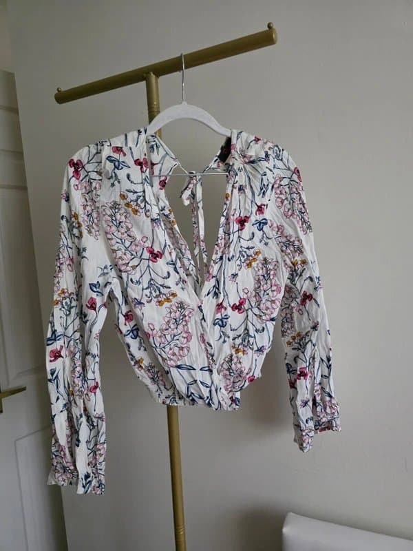 ASOS Stunning white floral backless v neck blouse