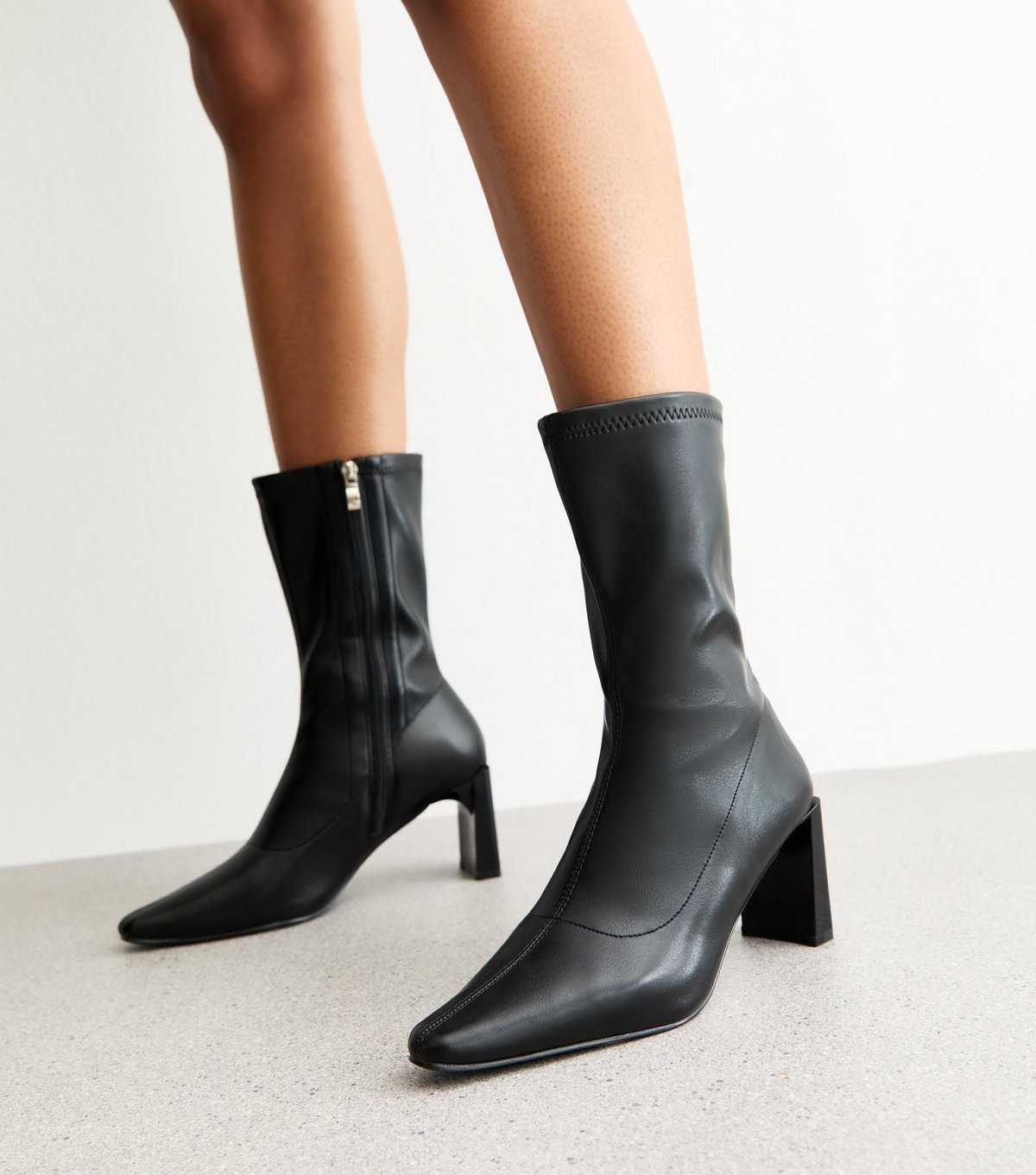 Public Desire Women's Robert Pointed Toe Boots Public Desire New Look - 2