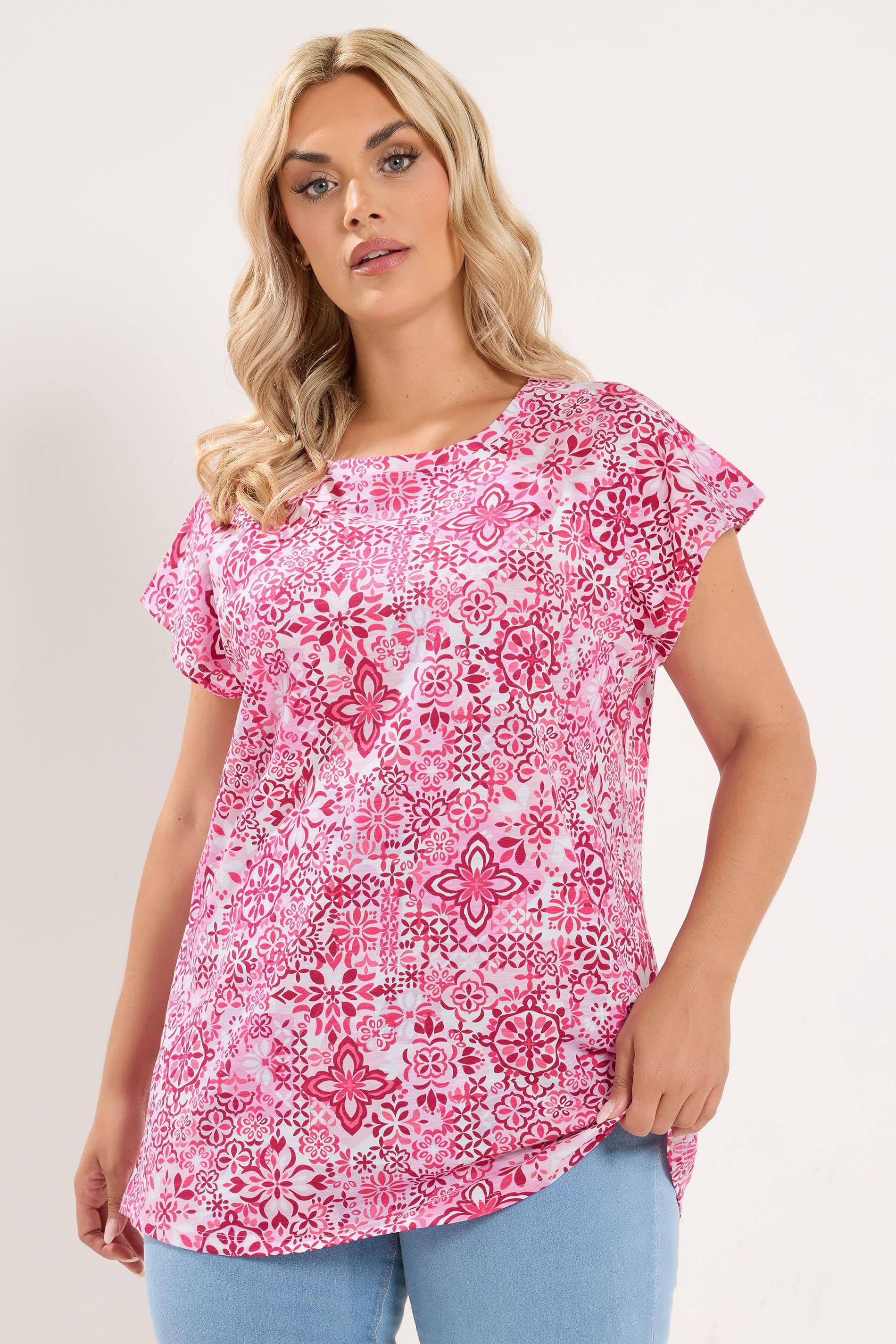 Yours Plus Size Pink Tile Print Grown On Sleeve Tshirt