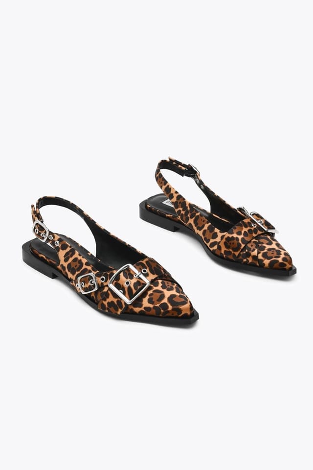Steve Madden STEVE MADDEN Women's 'Grezly 732' Fabric Flats in Brown - 2