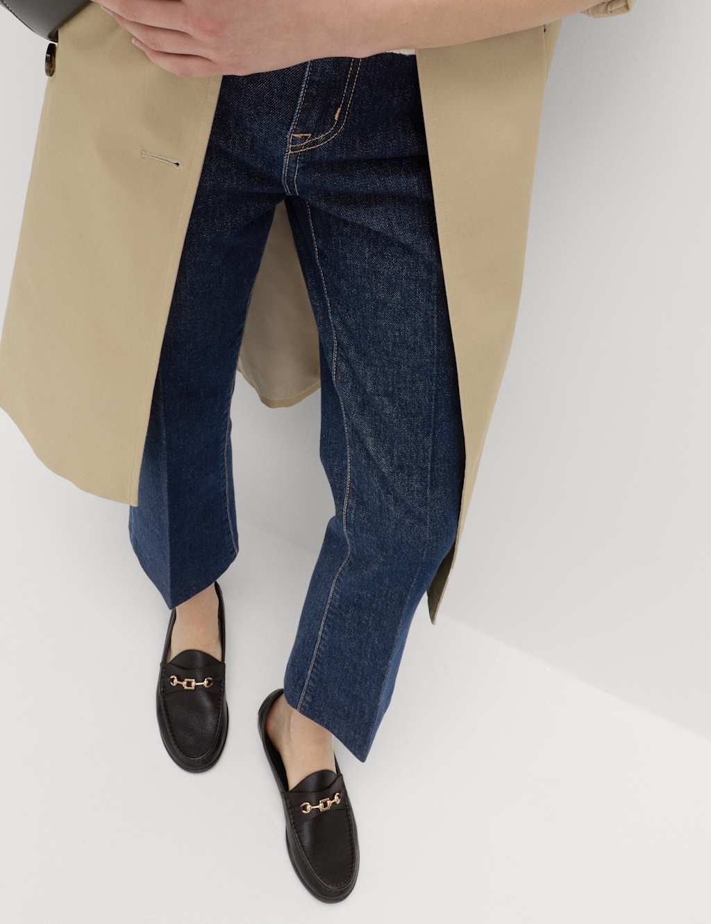 Marks & Spencer M&S High Waisted Kickflare Cropped Jeans Indigo Mix - 2