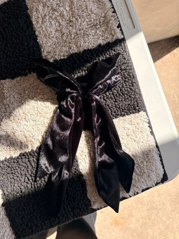 ASOS asos velvet hair bow clip black