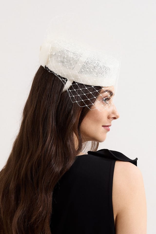 Phase Eight Phase Eight Women's Veiled Pillbox Fascinator in Ivory - 3
