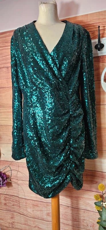 LuLu´s Lulus emerald sparkly sequin ruched dress size xl