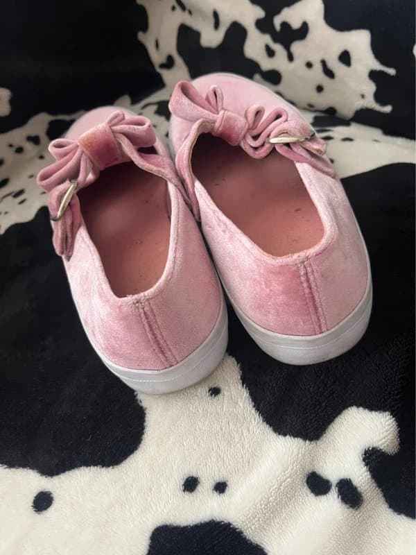 ASOS ASOS, size 4, bright Barbie pink & white velvet velour Mary Jane t-bar shoes with bows pumps
