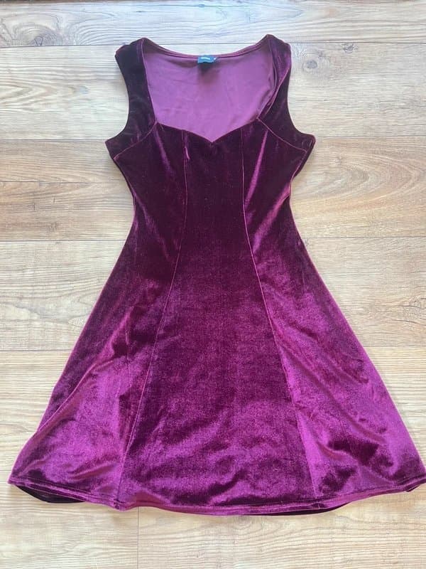 ASOS ASOS Velvet Dress