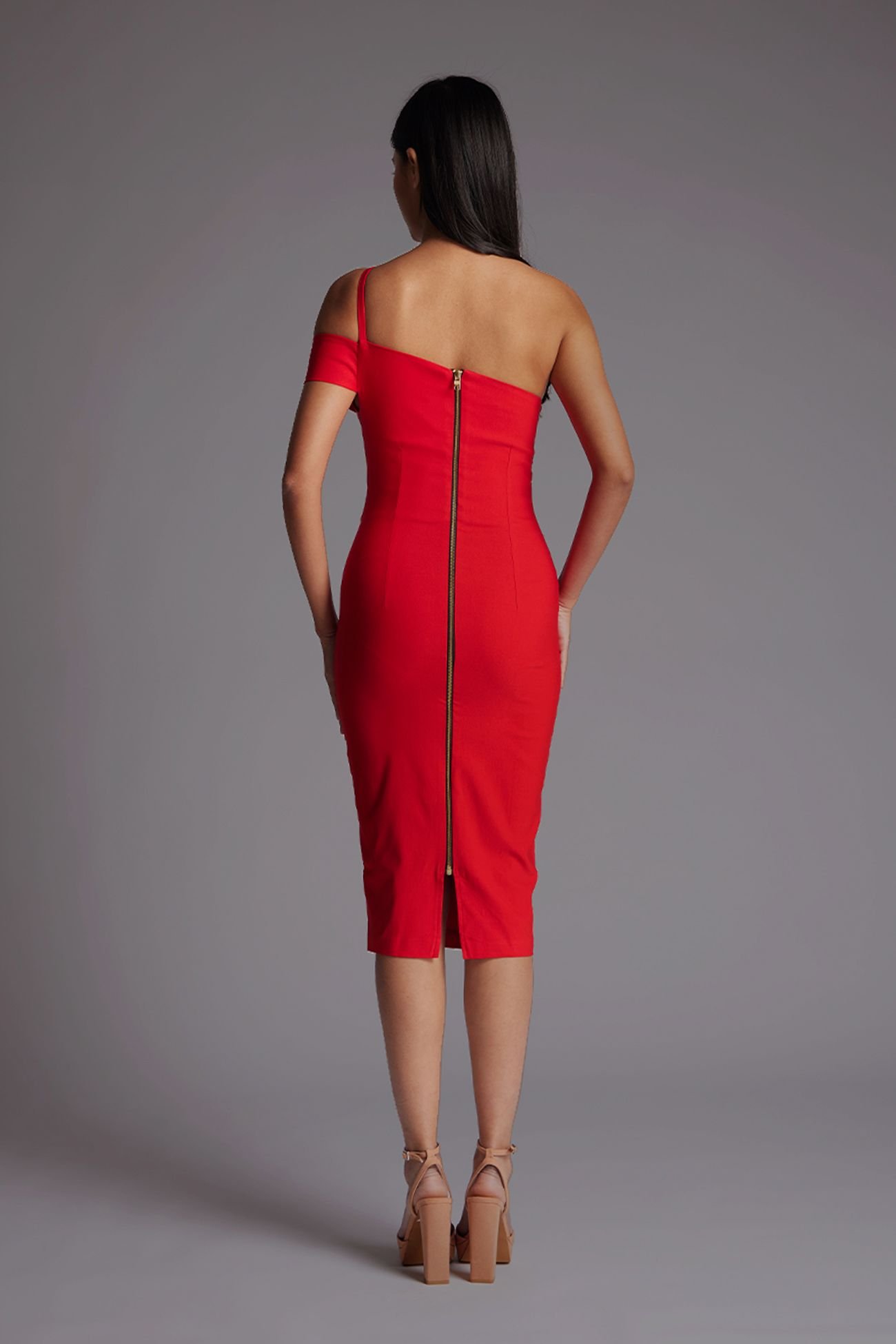 Vesper Vesper Women's One Shoulder Asymmetric Midi Dress in Red - 4