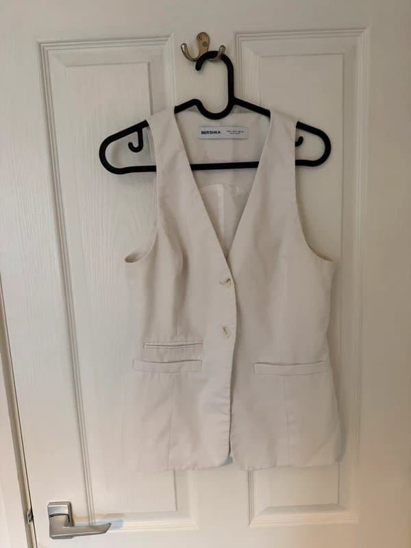 Bershka Bershka white waistcoat