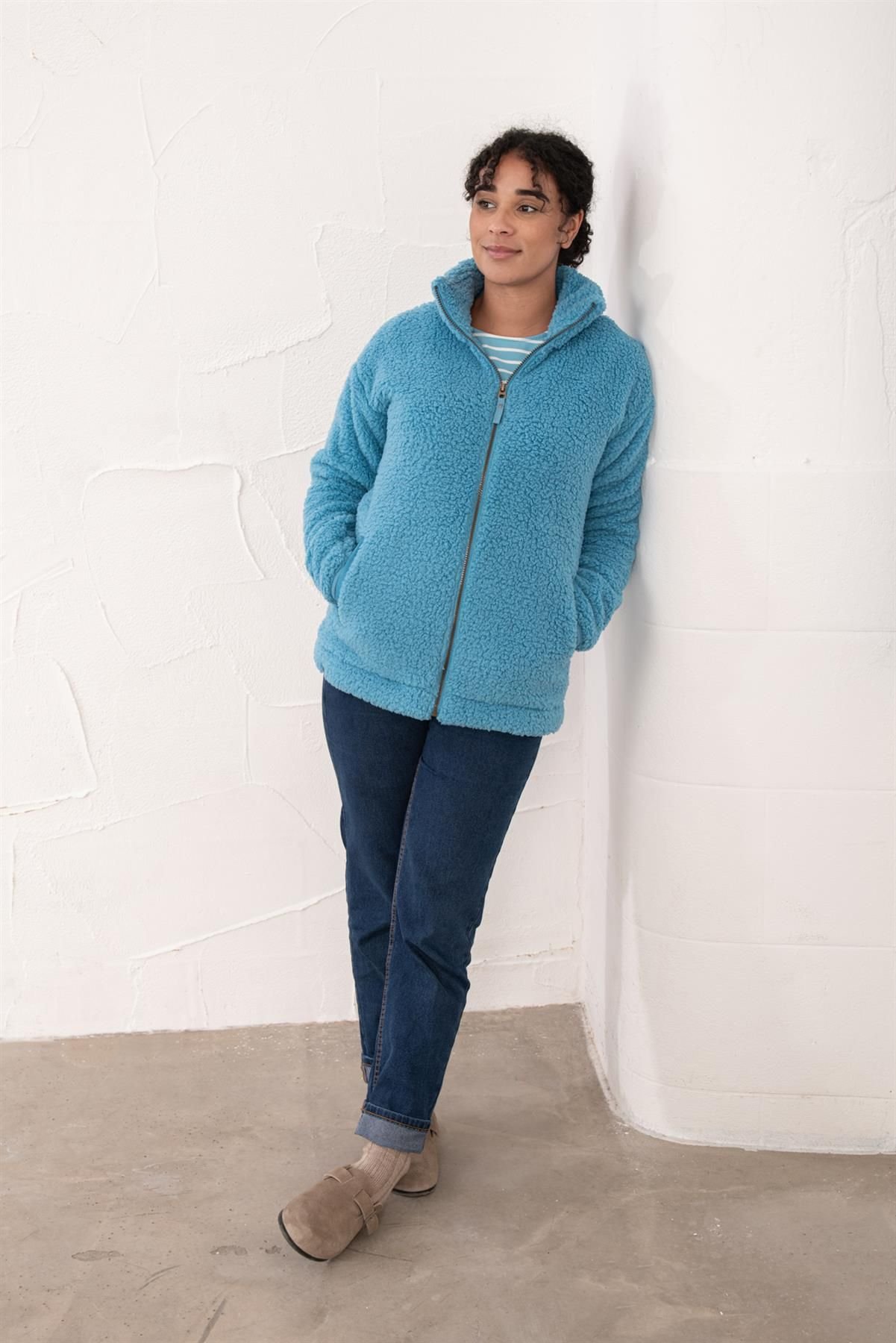 Lighthouse Clothing Lighthouse Clothing Women's Seashell Full Zip Sherpa Fleece in Bright Blue - 3