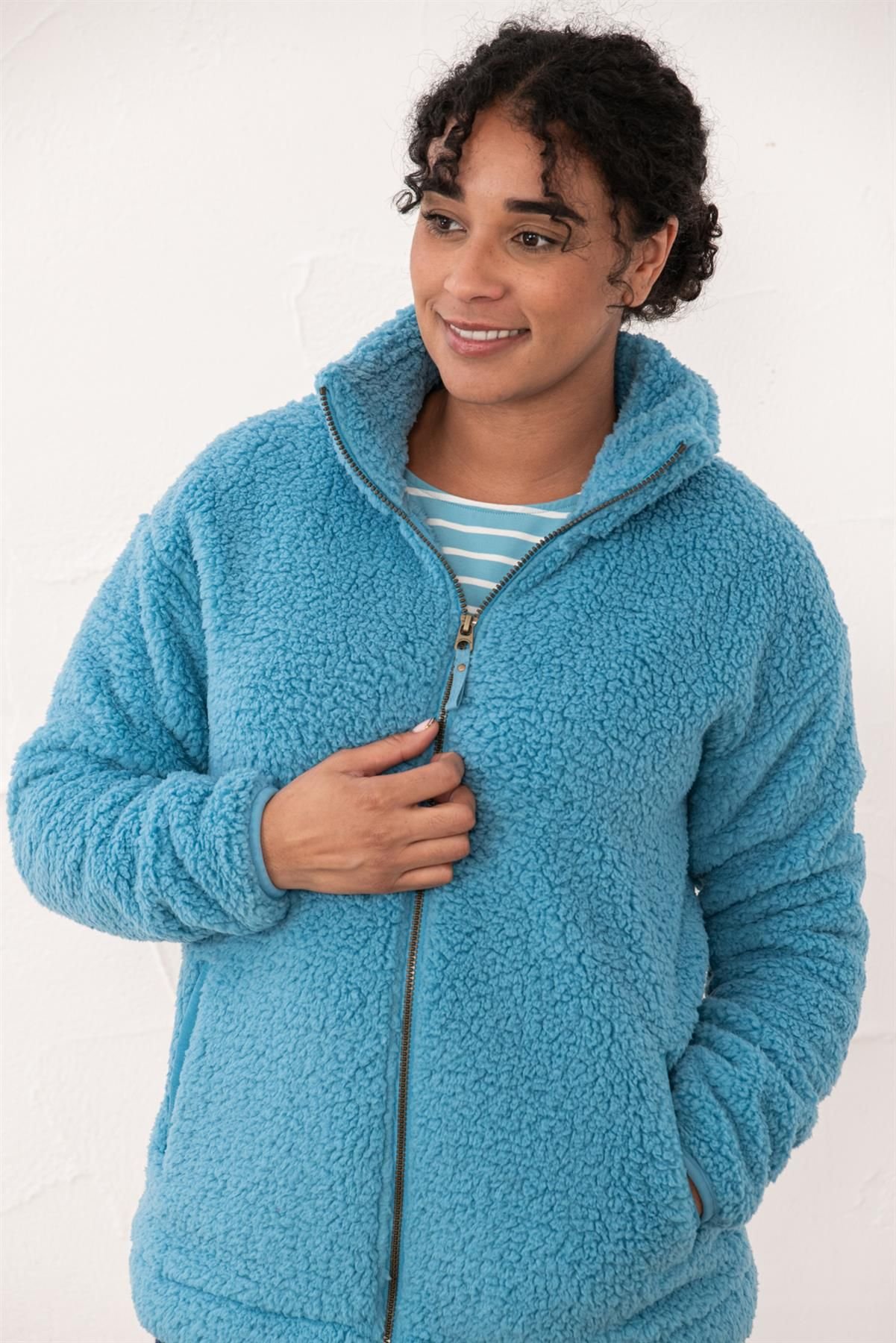 Lighthouse Clothing Lighthouse Clothing Women's Seashell Full Zip Sherpa Fleece in Bright Blue - 4