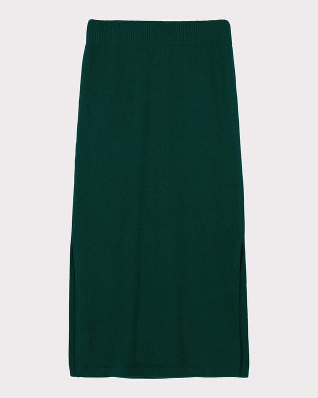 Kettlewell Kettlewell Women's Josie Merino Knitted Midi Skirt in Bottle Green - 2