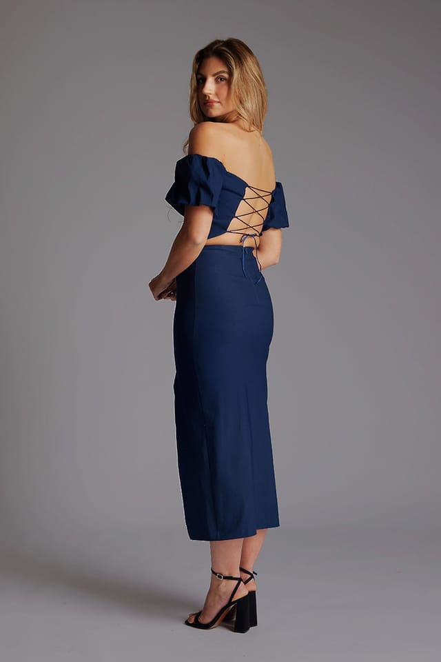 Vesper Vesper Women's Bardot Lace Up Back Midaxi Dress In Navy - 3