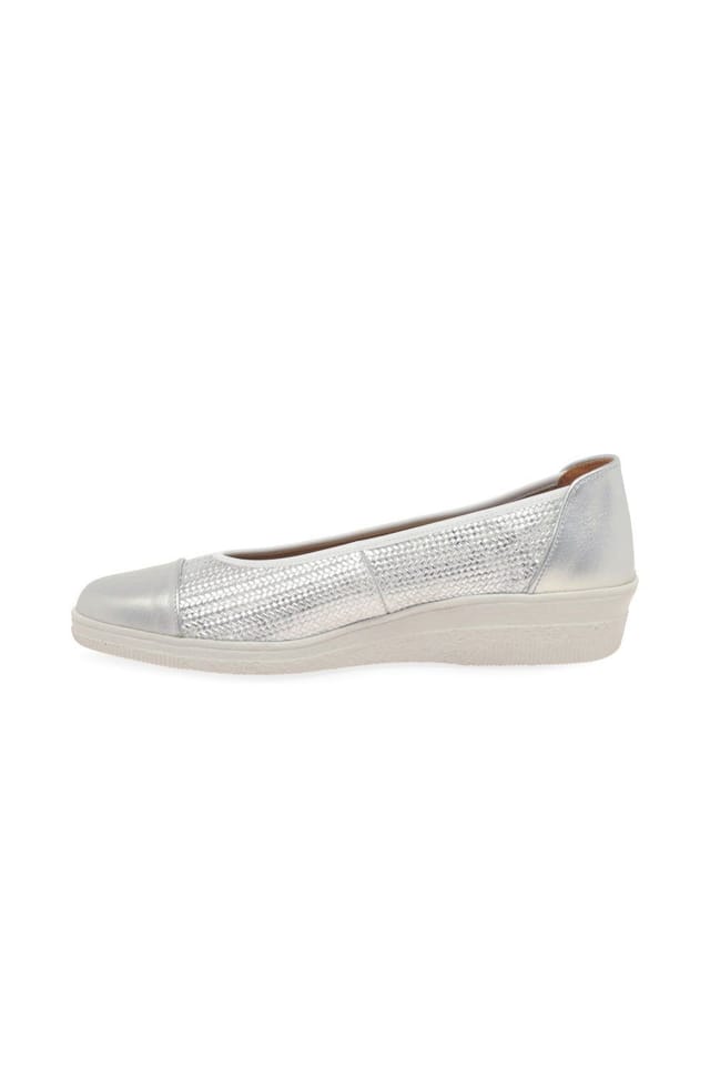 Gabor Gabor Women's 'Petunia' Low Heeled Pumps in Silver - 2