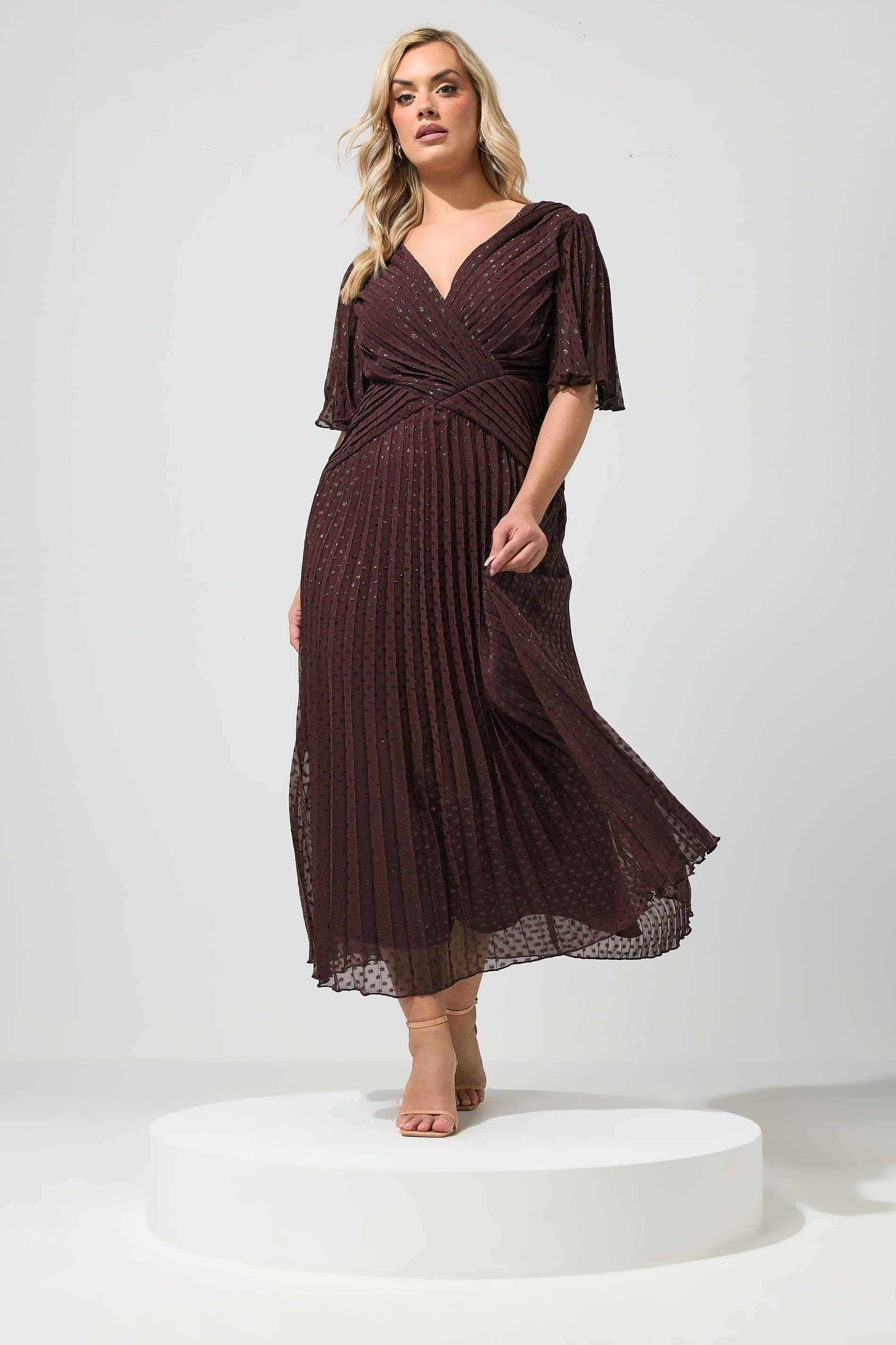 Yours Yours Women's Pleated Wrap Maxi Dress in Chocolate
