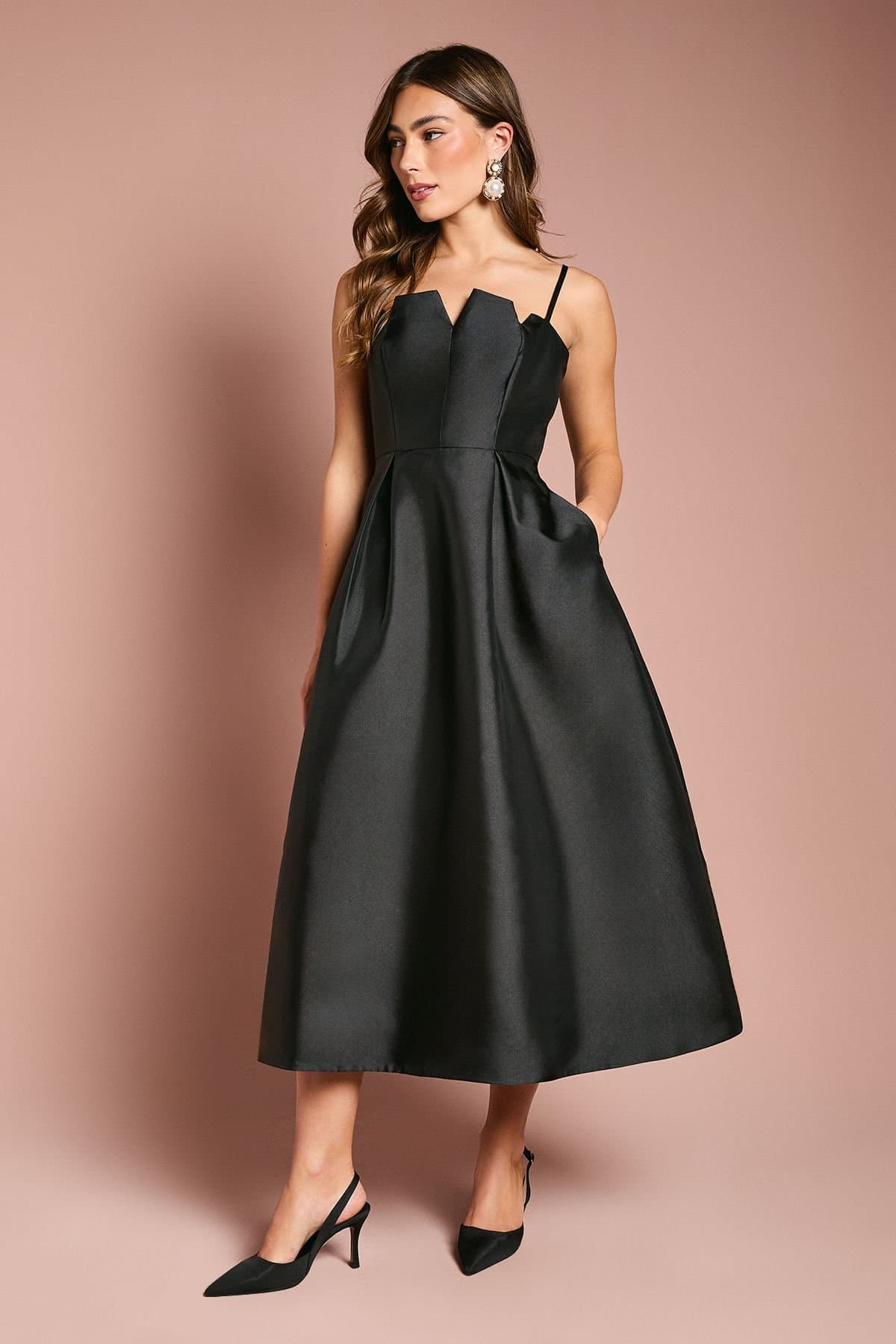 Coast Coast Women's Notch Neck Detail Twill Midi Dress in Black