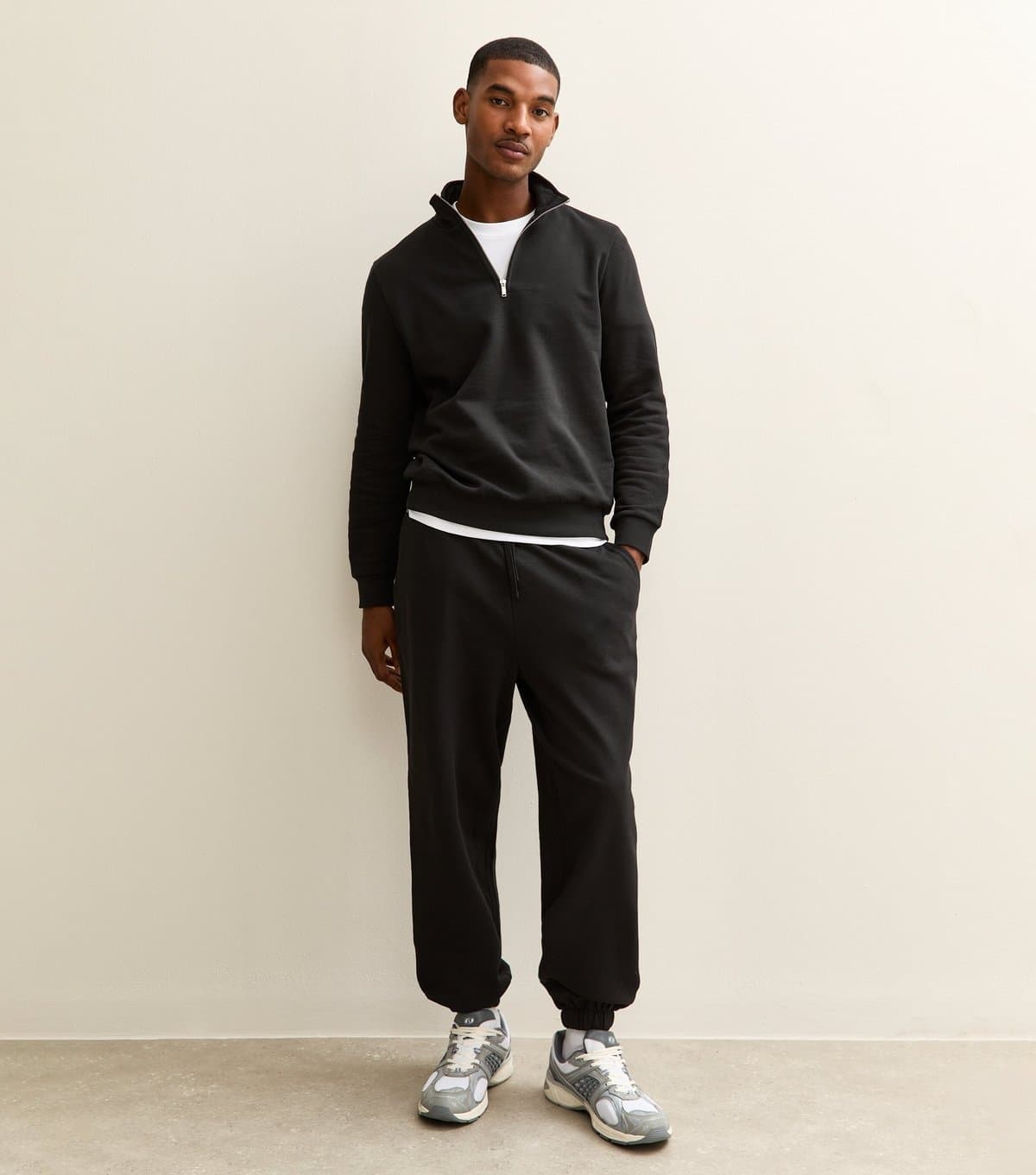 New Look New Look Black Oversized Cuffed Ankle Joggers