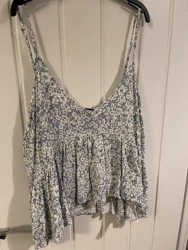 New Look Pretty cami top new look size 12 - 1