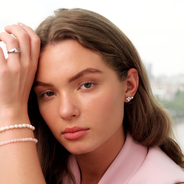 Gold Trip Gold Trip Women's Pearl Cluster Earrings in Silver - 2