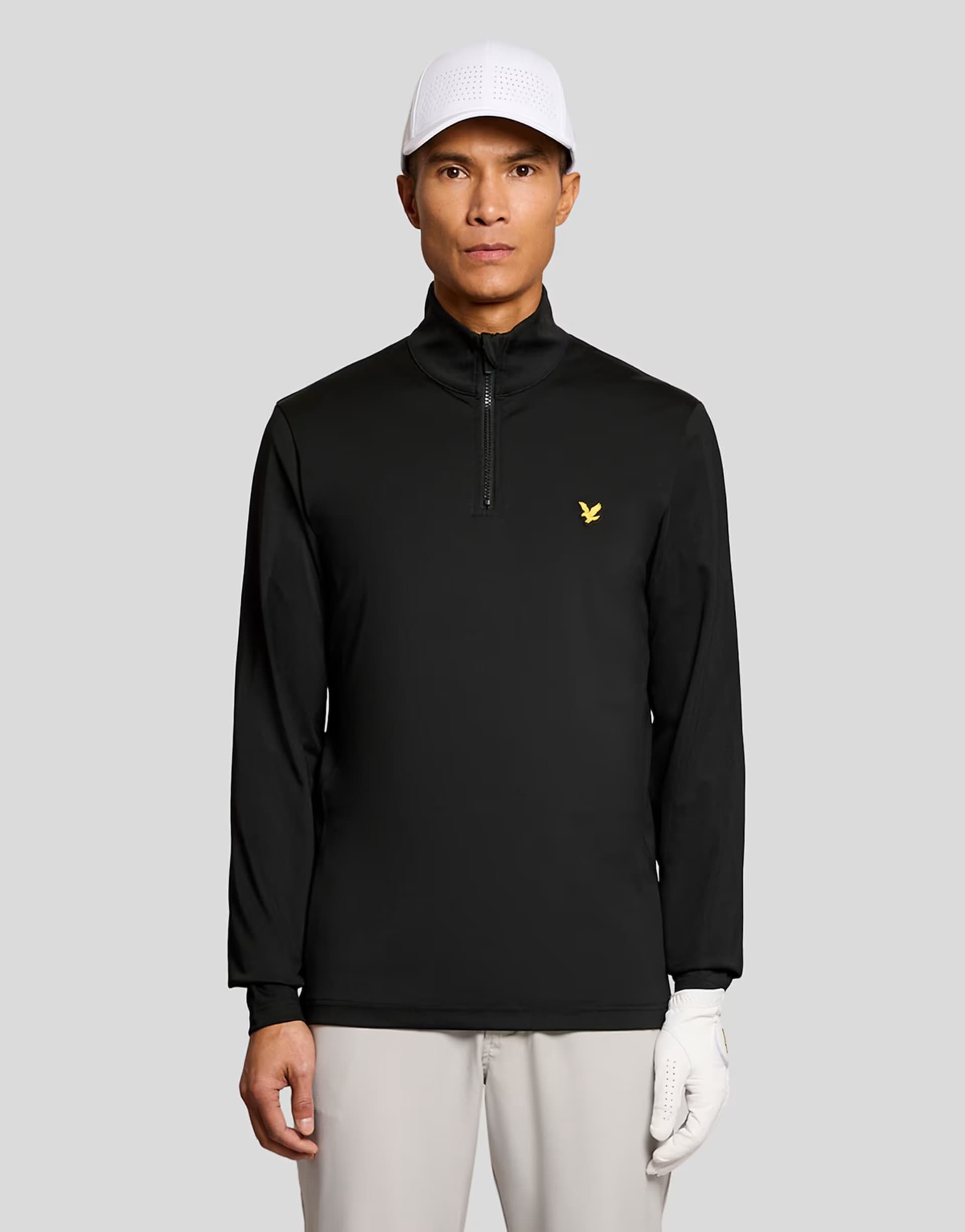ASOS Lyle & Scott Mid layers golf core quarter zip midlayer in z865 jet black