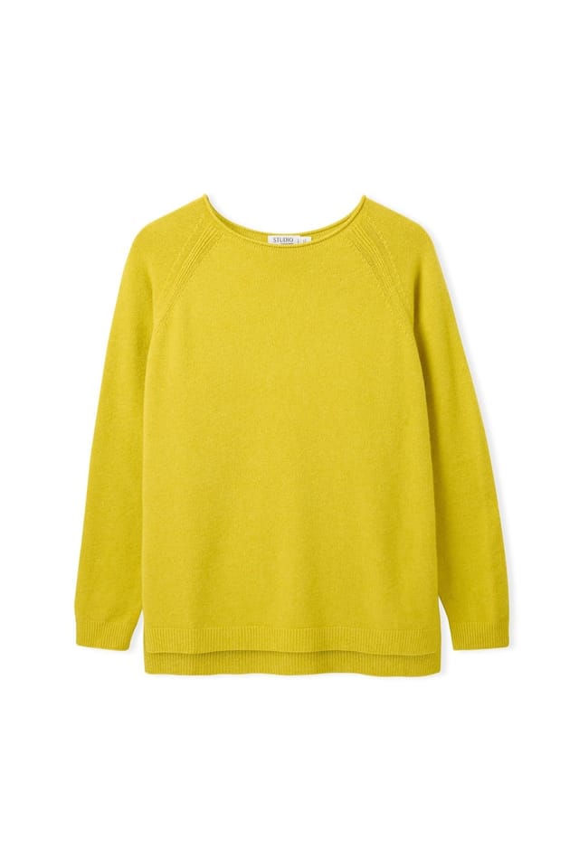 Celtic & Co Celtic & Co Women's Roll Edge Crew Neck Jumper in Lemon - 2