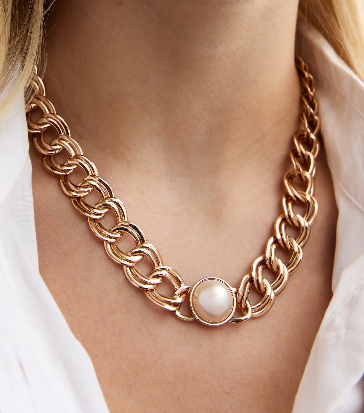 New Look New Look Gold Tone Faux Pearl Curb Chain Necklace