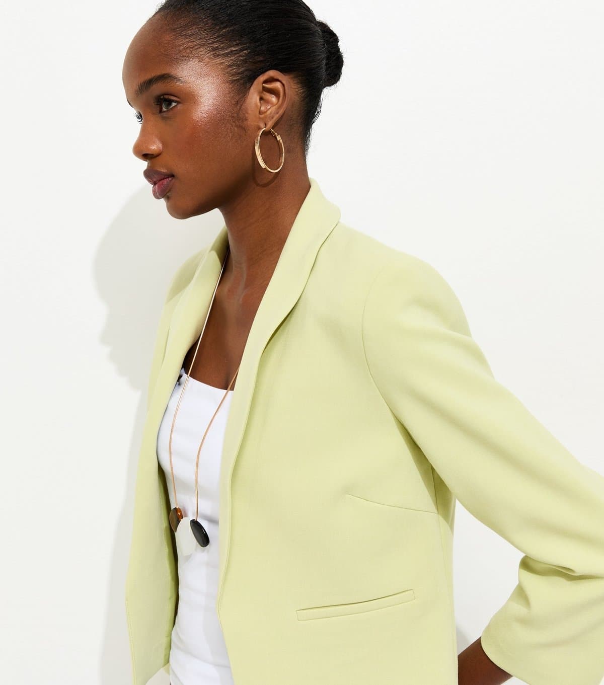 New Look Women's Light Green Cropped Blazer New Look