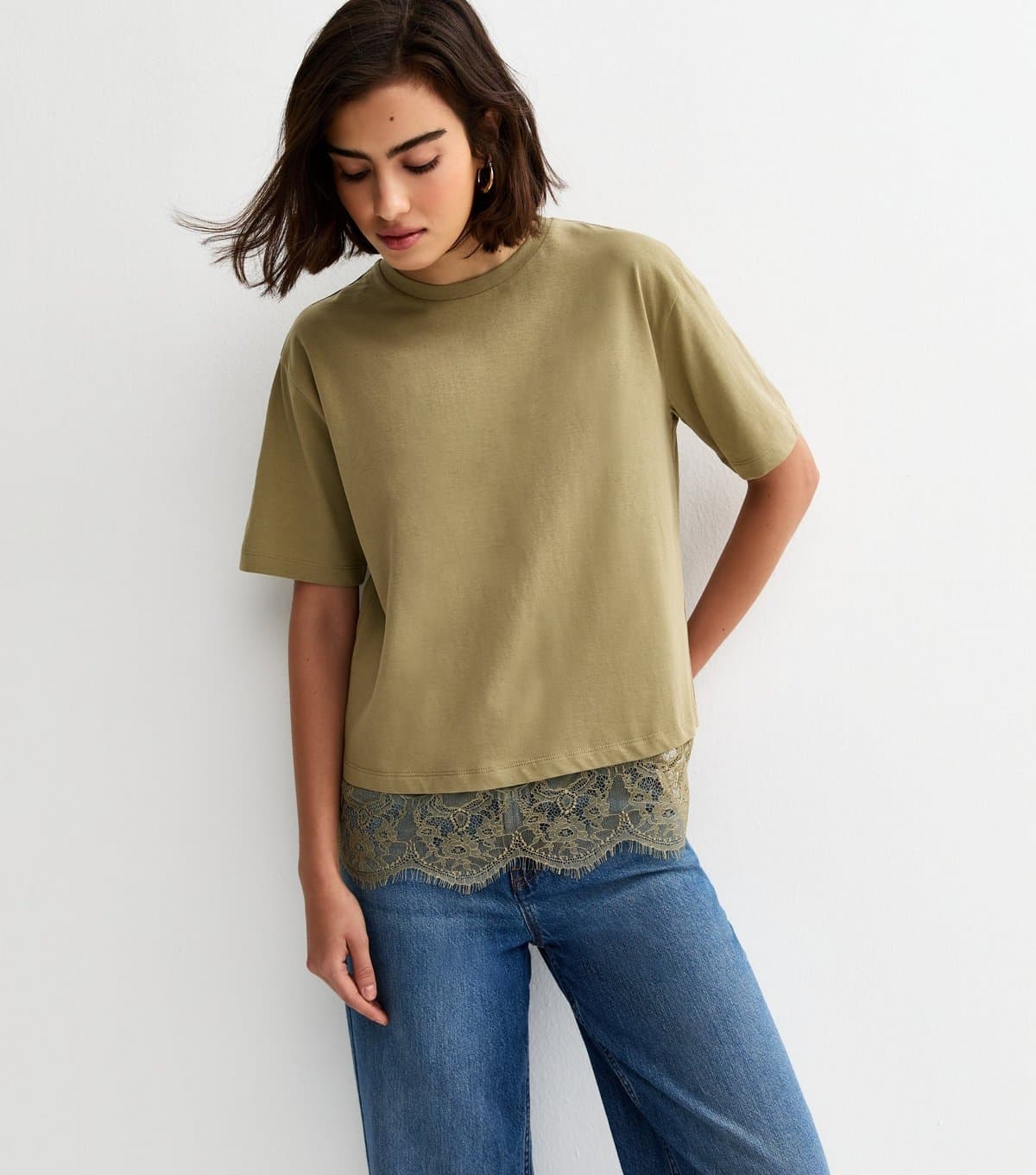 New Look Women's Khaki Lace Hem Boxy T-Shirt New Look