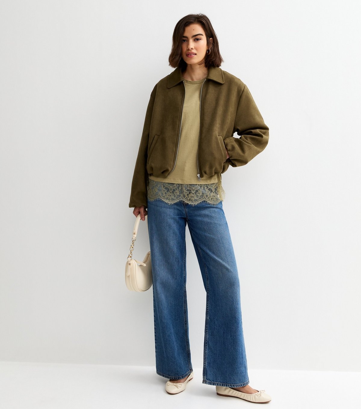 New Look Women's Khaki Lace Hem Boxy T-Shirt New Look - 3