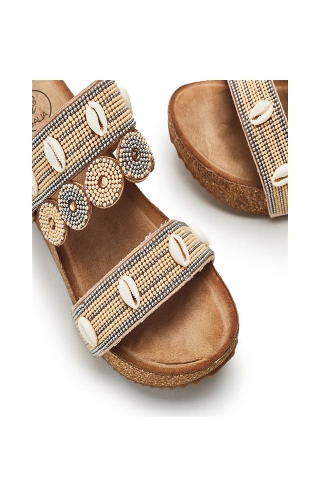 b.soleful b.soleful Women's 'Lurina' Porvair Sandals in Camel - 3