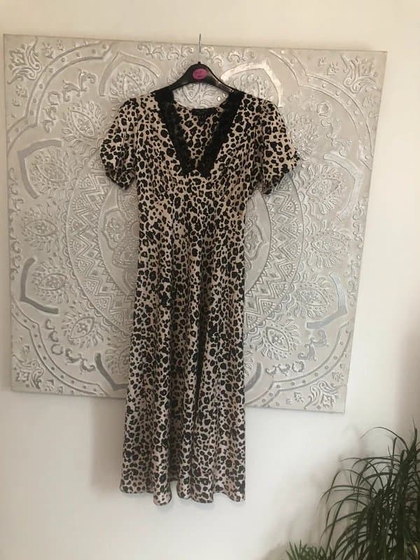 New Look Silk leopard print dress