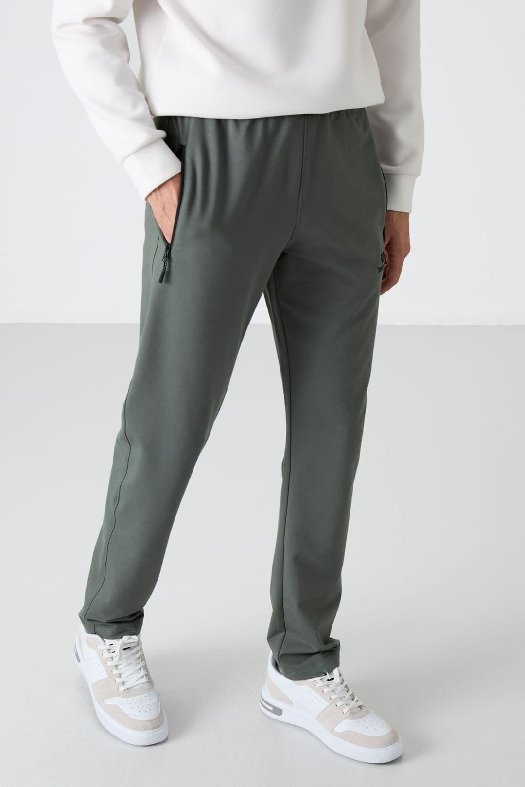 Tommy Life Tommy Life Men's Regular Fit Straight-Leg Sweatpants in Khaki - 4