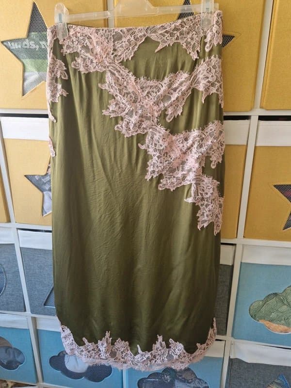 Never Fully Dressed Never fully dressed women's Olive and Pink Lily Skirt size 14