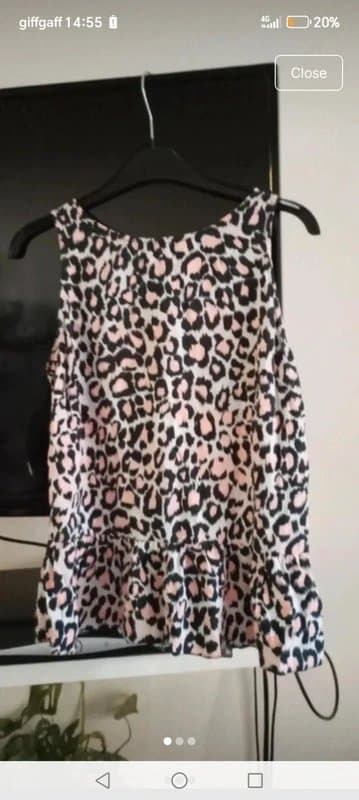 Dorothy Perkins Size  8 leopard print sleeveless vest blouse top
