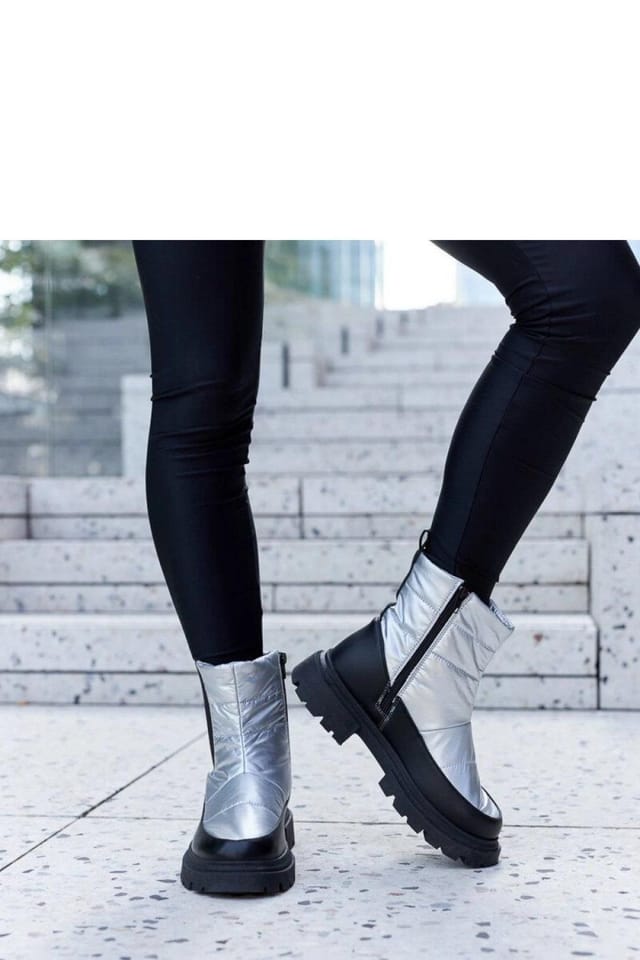 Love Lace Love Lace Women's Galvani Metallic Insulated Snow Boots With Side Zipper Ankle in Silver - 2